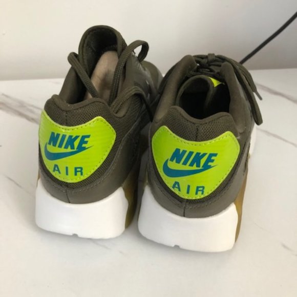 Nike Air Max - Picture 3 of 5